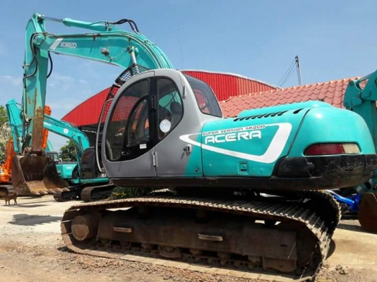 ขายKOBELCO SK200-2  มาร์คไฟว์  เก่าญี่ปุ่นแท้  มีลายแย๊ก  6,XXX  ชั่วโมง  เครื่องปั๊มดี  พร้อมใช้  โทร  089-3818694  ดวงนภา