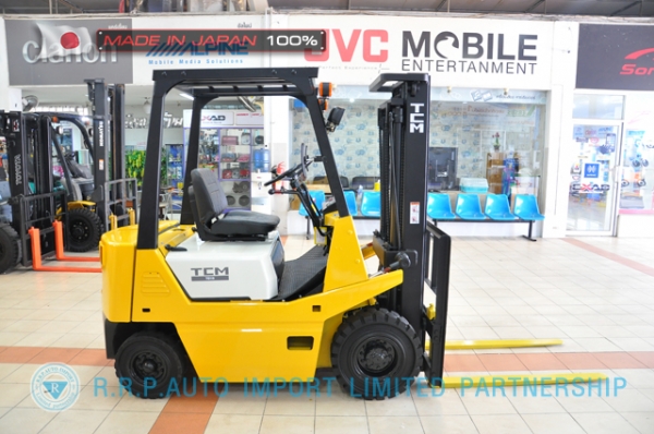 ขายรถโฟล์คลิฟท์มือสอง TCM รุ่น FVD15Z15-4260867 นำเข้าจากประเทศญี่ปุ่น 100\% ไม่เคยใช้งานในไทย