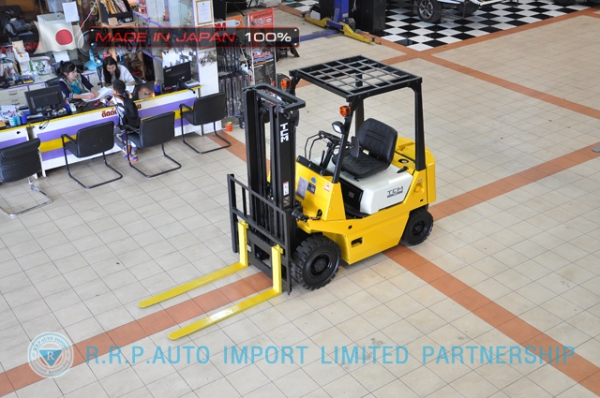 ขายรถโฟล์คลิฟท์มือสอง TCM รุ่น FVD15Z15-4260867 นำเข้าจากประเทศญี่ปุ่น 100\% ไม่เคยใช้งานในไทย