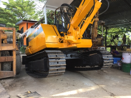 komatsu pc30-3สภาพดีเก่าญี่ปุ่น มีใบอินวอยไม่เคยใช้ในไทย