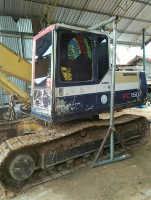 ขาย 395,000 บาท KOMATSU PC150-5 เครื่องดี ปั้มแรง โช่หนา เอวแน่น ไฟฟ้าตัด เอกสารอินวอยท์   รถอยู่ จ.มุกดาหาร โทร&amp;ไอดีไลน์ 06107102955
