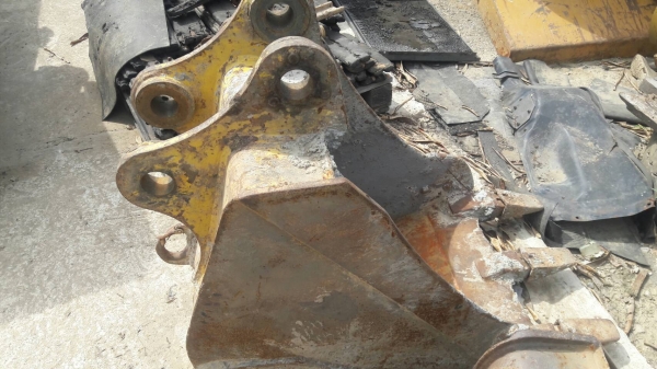 ขายบุ้งกี๋ PC40,50,60สลัก 50 มิล ปากกว้าง56 เซนติเมตร