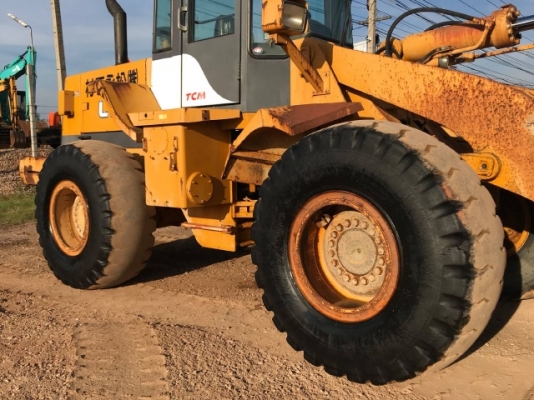 ขายรถตักล้อยาง TCM L26 (เทียบเท่า WA300) รถนอกนำเข้าเองจากญี่ปุ่น สภาพสวยพร้อมใช้งาน มีVDOการทำงานครับ