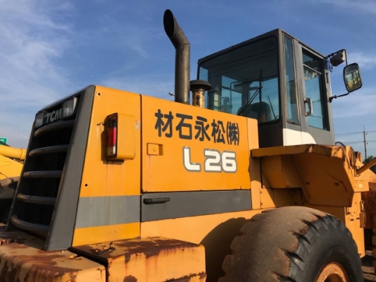 ขายรถตักล้อยาง TCM L26 (เทียบเท่า WA300) รถนอกนำเข้าเองจากญี่ปุ่น สภาพสวยพร้อมใช้งาน มีVDOการทำงานครับ