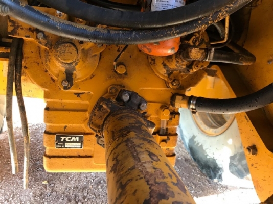 ขายรถตักล้อยาง TCM L26 (เทียบเท่า WA300) รถนอกนำเข้าเองจากญี่ปุ่น สภาพสวยพร้อมใช้งาน มีVDOการทำงานครับ