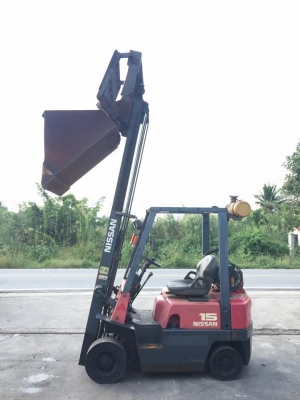 ขาย NISSAN FG15  รถ นอกเก่าญี่ปุ่น  เสา 3 เมตร งาฮิ้ง พร้อมบุ้งกี๋   พร้อมใช้งานได้เลย