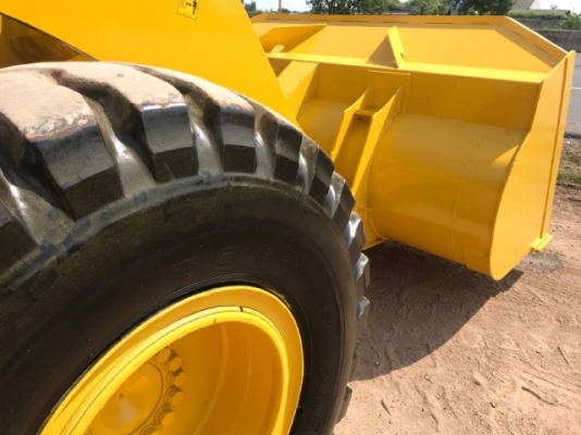 ขายรถตักล้อยาง KOMATSU WA320-5 รถนอกนำเข้าจากญี่ปุ่น สภาพสวยพร้อมใช้งาน มีVDOการทำงานครับ