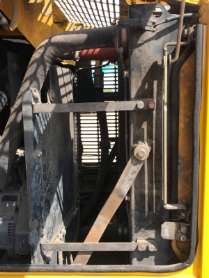 ขายรถตักล้อยาง KOMATSU WA320-5 รถนอกนำเข้าจากญี่ปุ่น สภาพสวยพร้อมใช้งาน มีVDOการทำงานครับ