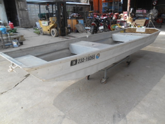 เรือมีเนียม มาตรฐาน 12 ฟุต นำเข้าจากญี่ปุ่น พร้อมใช้งาน