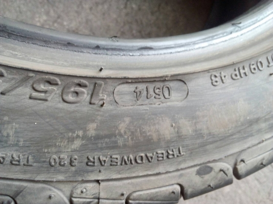 195/50R15 FORCEUM DEKA ปี14 ชุด 4 เส้น โทร.081-427-3941 ไลน์ไอดี 0814273941