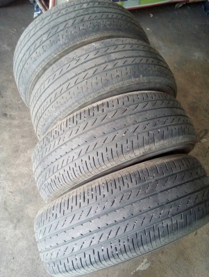 215/60R16 YOKOHAMA BluEarth E75 ปี15 ชุด 4 เส้น โทร.081-427-3941 ไลน์ไอดี 0814273941 215/60R16 YOKOHAMA BluEarth E75 ปี15 ชุด 4 เส้น โทร.081-427-3941 ไลน์ไอดี 0814273941