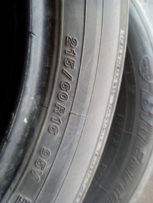 215/60R16 YOKOHAMA BluEarth E75 ปี15 ชุด 4 เส้น โทร.081-427-3941 ไลน์ไอดี 0814273941 215/60R16 YOKOHAMA BluEarth E75 ปี15 ชุด 4 เส้น โทร.081-427-3941 ไลน์ไอดี 0814273941