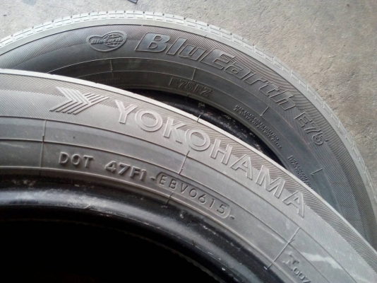 215/60R16 YOKOHAMA BluEarth E75 ปี15 ชุด 4 เส้น โทร.081-427-3941 ไลน์ไอดี 0814273941 215/60R16 YOKOHAMA BluEarth E75 ปี15 ชุด 4 เส้น โทร.081-427-3941 ไลน์ไอดี 0814273941