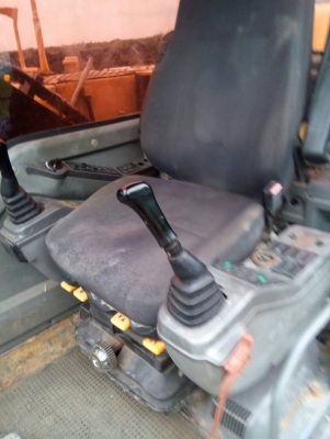ขายรถแบคโฮ VOLVO EC 210 B 10,300 ชม ราคา 850,000 สตูล