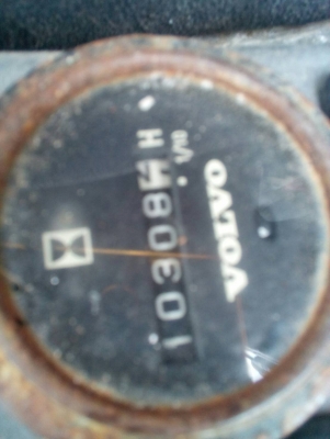 ขายรถแบคโฮ VOLVO EC 210 B 10,300 ชม ราคา 850,000 สตูล