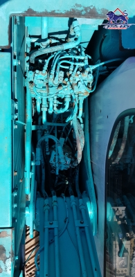 รถแบ็คโฮ KOBELCO SK60 Mark V Super พร้อมผานหน้า เก่าญี่ปุ่นยังไม่ผ่านการใช้งานในไทย