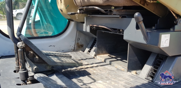 รถแบ็คโฮ KOBELCO SK60 Mark V Super พร้อมผานหน้า เก่าญี่ปุ่นยังไม่ผ่านการใช้งานในไทย