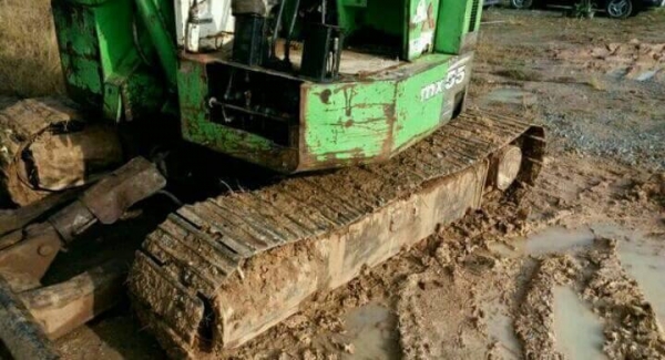 ขาย 280,000 Mitsubishi Mx55 แถมหัวคีปไม้ บุ้งกี๋ เทนเลอร์ เครื่องดี ปั้มแรง ช่างล่างดี รถพร้อมใช้  รถอยู่ จันทบุรี 090-772-3710 090-772-3708