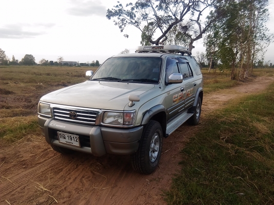 ออฟโรดสุดสวย 4x4 แท้รถพร้อมลุยไปทุกที่สวยทั้งภายนอกและภายในโทร0850096029ลดไปอีก184,000เท่านั้นรับประกันความพอใจ