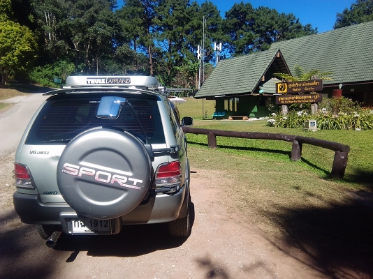 ออฟโรดสุดสวย 4x4 แท้รถพร้อมลุยไปทุกที่สวยทั้งภายนอกและภายในโทร0850096029ลดไปอีก184,000เท่านั้นรับประกันความพอใจ