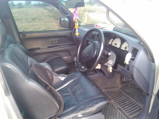 ออฟโรดสุดสวย 4x4 แท้รถพร้อมลุยไปทุกที่สวยทั้งภายนอกและภายในโทร0850096029ลดไปอีก184,000เท่านั้นรับประกันความพอใจ