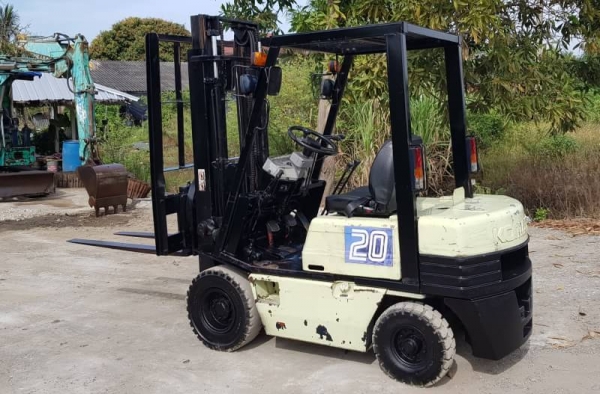 ขายด่วนรถยกKOMATSU FG18-15ยกได้2ตันยกสูง3เมตรยางตัน4เส้นยกจริงได้รถนอกเพิ่งนำเข้ามายังไม่เคยใช้งานในเมืองไทยเลย