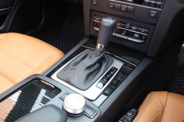 Benz E250 Coupe AMG Sport Package ปี2011