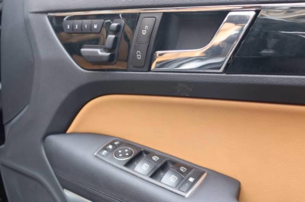 Benz E250 Coupe AMG Sport Package ปี2011