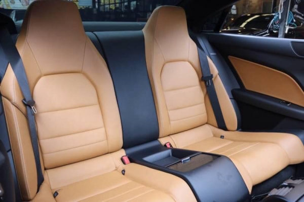 Benz E250 Coupe AMG Sport Package ปี2011