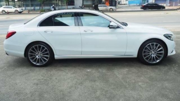 2017Benz C350e Plug In Hybrid AMG Dynamic