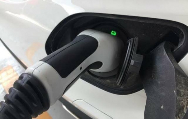 2017Benz C350e Plug In Hybrid AMG Dynamic