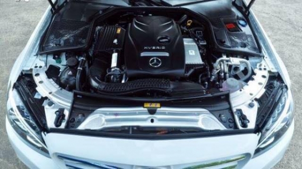 2017Benz C350e Plug In Hybrid AMG Dynamic