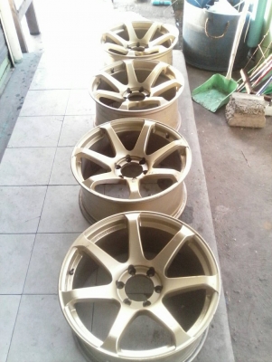 ล้อแม็กขอบ20นิ้ว6รู  ชุดนี้ ราคา 7900 บาท