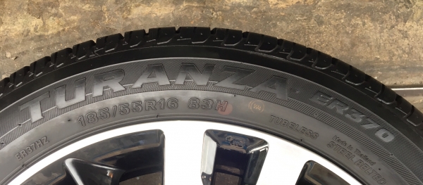 ล้อแม็กพร้อมยาง Honda Jazz GK ตัวท๊อป ขอบ16 พร้อมยางป้ายแดง Bridgestone 185-55-16 ปี 17