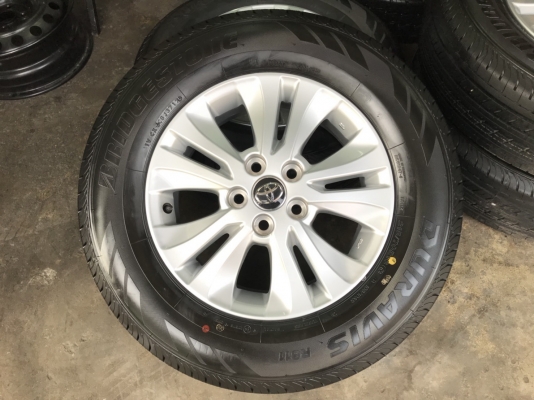 ล้อแม็กป้ายแดง Toyota Revo ขอบ 16 ใหม่ยกห้าง พร้อมยางป้ายแดง 215-70-16 Britgestone ปลายปี 17