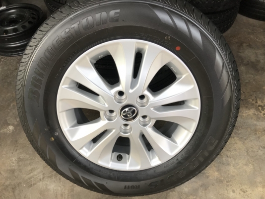 ล้อแม็กป้ายแดง Toyota Revo ขอบ 16 ใหม่ยกห้าง พร้อมยางป้ายแดง 215-70-16 Britgestone ปลายปี 17