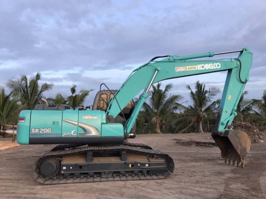 ขายด่วน!! Kobelco sk200-8  SUPER XM ไมล์ ชม. 7,000 สภาพสวยมากค่ะ