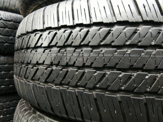 ขายยาง265/60R18 บริดสโตน สัปดาห์ที่46ปี16 ดอกยางเต็มสดหนาเท่ากันไม่กินข้างไม่ร้าวไม่มีปะสภาพยาง90\% ขายยาง265/60R18 บริดสโตน สัปดาห์ที่46ปี16 ดอกยางเต็มสดหนาเท่ากันไม่กินข้างไม่ร้าวไม่มีปะสภาพยาง90\%