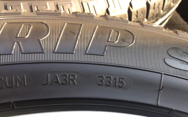 ล้อแม็ก Ford Everest ขอบ20 พร้อมยาง 265-50-20 ปลายปี 15