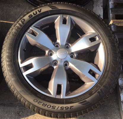 ล้อแม็ก Ford Everest ขอบ20 พร้อมยาง 265-50-20 ปลายปี 15