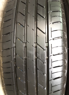 ยางป้ายแดง Bridgestone 195-60-16 ปี 17