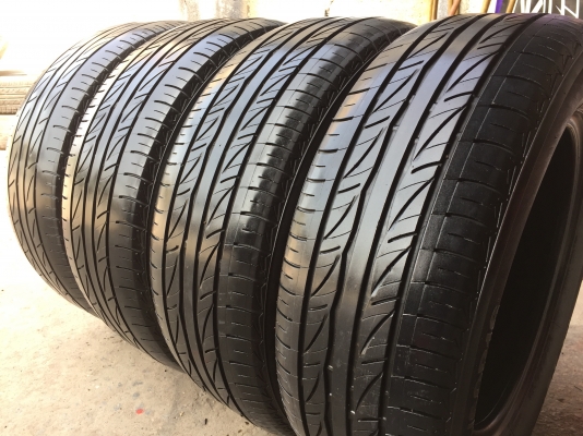 ยาง Firestone 215-60-16 ปี 15 ครบชุด 4 เส้น 3500 สภาพสวยๆไม่มีปะไม่บวมไม่กินข้าง ดอกยางเหลือเยอะเอาไ