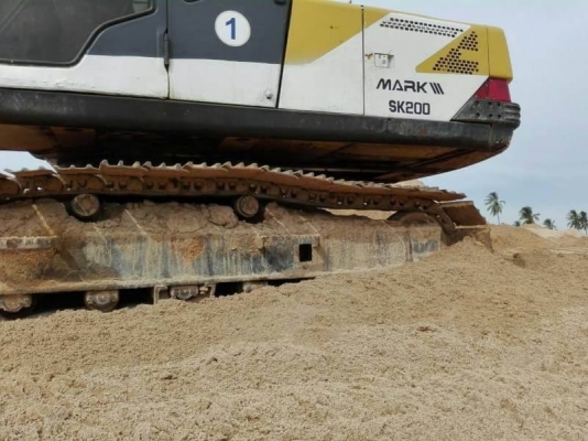 ขาย 680,000 KOBELCO Yutani sk 200-3 ไฟฟ้าตัด เครื่องดี ปั้มแรง เอวแน่น ช่วงล่างเต็ม เอกสารอินวอยทร์  รถอยู่ จ.ชลบุรี โทร&amp;ไอดีไลน์ 0610710295