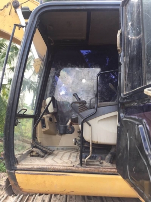 ขาย 935,000 บาท CATTERPILAR 320C ทำงาน 14,xxx ชม. เครื่องดี ปั้มแรง โช่หนา เอวแน่น ไฟฟ้าครบ แอร์เย็น เอกสารอินวอยท์  รถอยู่ จ.สุรินทร์ โทร&amp;ไอดีไลน์ 0610710295