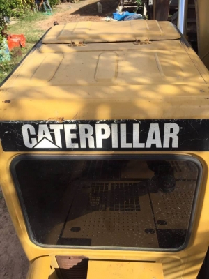 ขาย 935,000 บาท CATTERPILAR 320C ทำงาน 14,xxx ชม. เครื่องดี ปั้มแรง โช่หนา เอวแน่น ไฟฟ้าครบ แอร์เย็น เอกสารอินวอยท์  รถอยู่ จ.สุรินทร์ โทร&amp;ไอดีไลน์ 0610710295