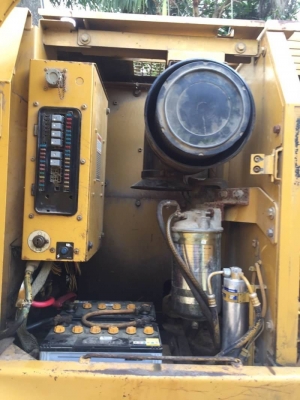 ขาย 935,000 บาท CATTERPILAR 320C ทำงาน 14,xxx ชม. เครื่องดี ปั้มแรง โช่หนา เอวแน่น ไฟฟ้าครบ แอร์เย็น เอกสารอินวอยท์  รถอยู่ จ.สุรินทร์ โทร&amp;ไอดีไลน์ 0610710295