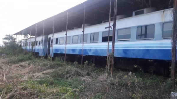 ขายกิโลละ 25 บาท ตู้ขบวนรถไฟมี 292 ขบวน ตามสภาพ ใหม่และเก่า เหมาะสำหรับท่านที่จะเอาไปตกแต่ง รีสอทร์ โรงแรม สวนการแสดง ราคาถูก สินค้าอยู่ ชลบุรี โทร&ไอดีไลน์ 0610710295 ขายกิโลละ 25 บาท ตู้ขบวนรถไฟมี 292 ขบวน ตามสภาพ ใหม่และเก่า เหมาะสำหรับท่านที่จะเอาไปตกแต่ง รีสอทร์ โรงแรม สวนการแสดง ราคาถูก สินค้าอยู่ ชลบุรี โทร&ไอดีไลน์ 0610710295