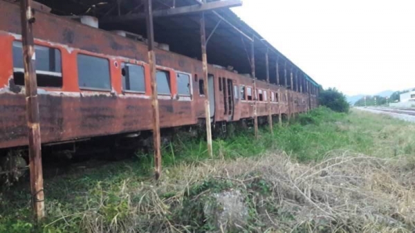 ขายกิโลละ 25 บาท ตู้ขบวนรถไฟมี 292 ขบวน ตามสภาพ ใหม่และเก่า เหมาะสำหรับท่านที่จะเอาไปตกแต่ง รีสอทร์ โรงแรม สวนการแสดง ราคาถูก สินค้าอยู่ ชลบุรี โทร&ไอดีไลน์ 0610710295 ขายกิโลละ 25 บาท ตู้ขบวนรถไฟมี 292 ขบวน ตามสภาพ ใหม่และเก่า เหมาะสำหรับท่านที่จะเอาไปตกแต่ง รีสอทร์ โรงแรม สวนการแสดง ราคาถูก สินค้าอยู่ ชลบุรี โทร&ไอดีไลน์ 0610710295