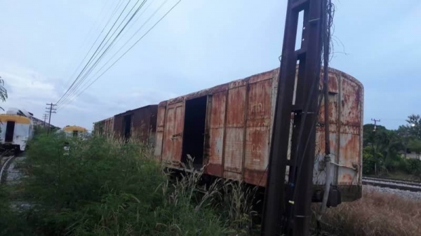 ขายกิโลละ 25 บาท ตู้ขบวนรถไฟมี 292 ขบวน ตามสภาพ ใหม่และเก่า เหมาะสำหรับท่านที่จะเอาไปตกแต่ง รีสอทร์ โรงแรม สวนการแสดง ราคาถูก สินค้าอยู่ ชลบุรี โทร&ไอดีไลน์ 0610710295 ขายกิโลละ 25 บาท ตู้ขบวนรถไฟมี 292 ขบวน ตามสภาพ ใหม่และเก่า เหมาะสำหรับท่านที่จะเอาไปตกแต่ง รีสอทร์ โรงแรม สวนการแสดง ราคาถูก สินค้าอยู่ ชลบุรี โทร&ไอดีไลน์ 0610710295