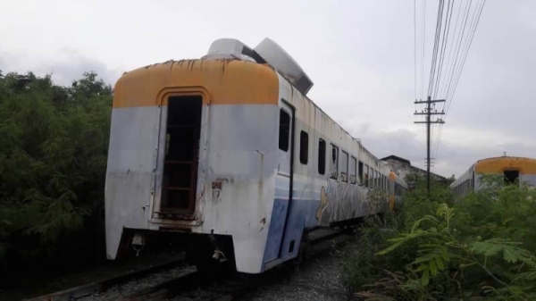 ขายกิโลละ 25 บาท ตู้ขบวนรถไฟมี 292 ขบวน ตามสภาพ ใหม่และเก่า เหมาะสำหรับท่านที่จะเอาไปตกแต่ง รีสอทร์ โรงแรม สวนการแสดง ราคาถูก สินค้าอยู่ ชลบุรี โทร&ไอดีไลน์ 0610710295 ขายกิโลละ 25 บาท ตู้ขบวนรถไฟมี 292 ขบวน ตามสภาพ ใหม่และเก่า เหมาะสำหรับท่านที่จะเอาไปตกแต่ง รีสอทร์ โรงแรม สวนการแสดง ราคาถูก สินค้าอยู่ ชลบุรี โทร&ไอดีไลน์ 0610710295